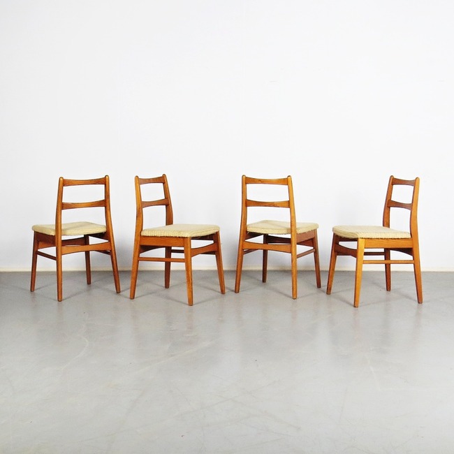 Chairs - UP Závody (4 pieces)